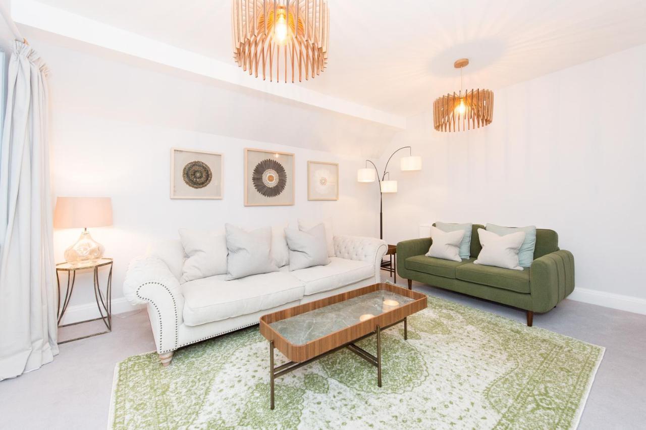 The Tower By Harrogate Serviced Apartments Esterno foto