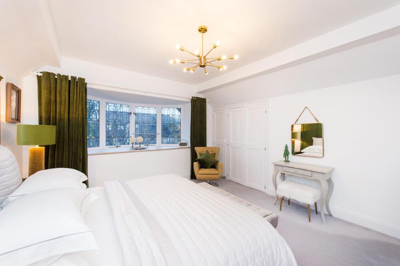 The Tower By Harrogate Serviced Apartments Esterno foto