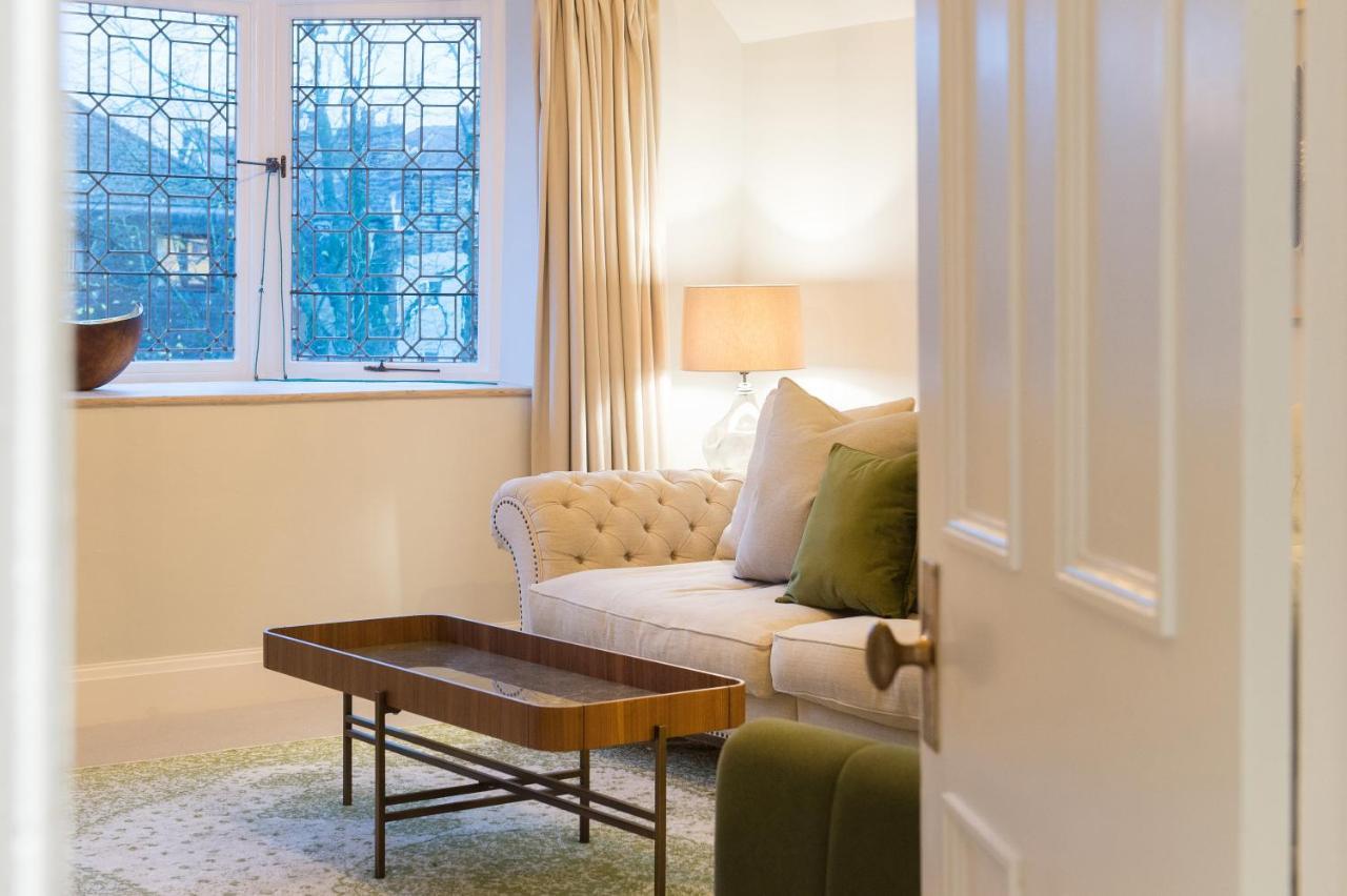 The Tower By Harrogate Serviced Apartments Esterno foto