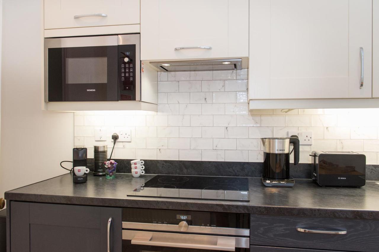 The Tower By Harrogate Serviced Apartments Esterno foto