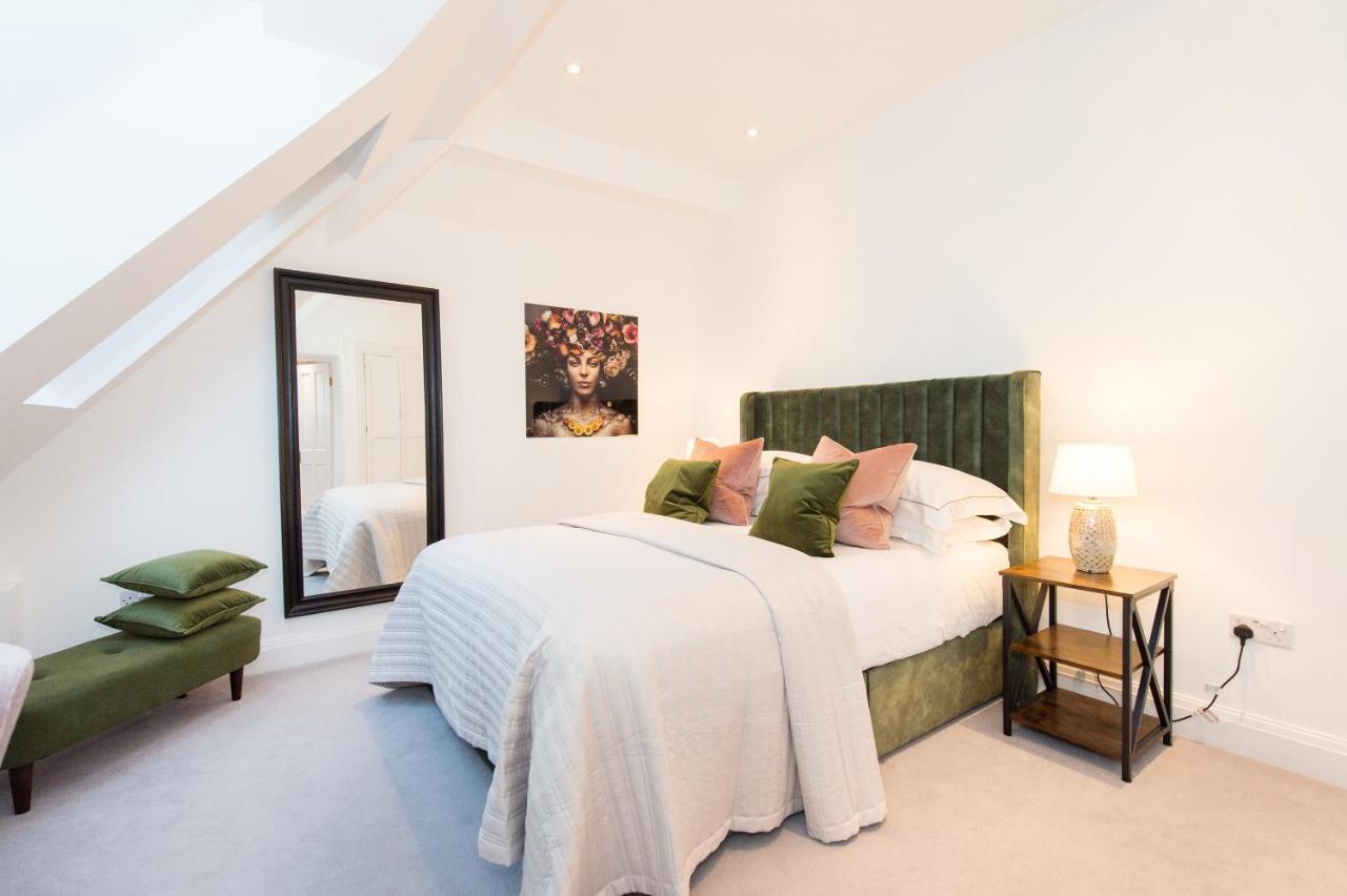 The Tower By Harrogate Serviced Apartments Esterno foto