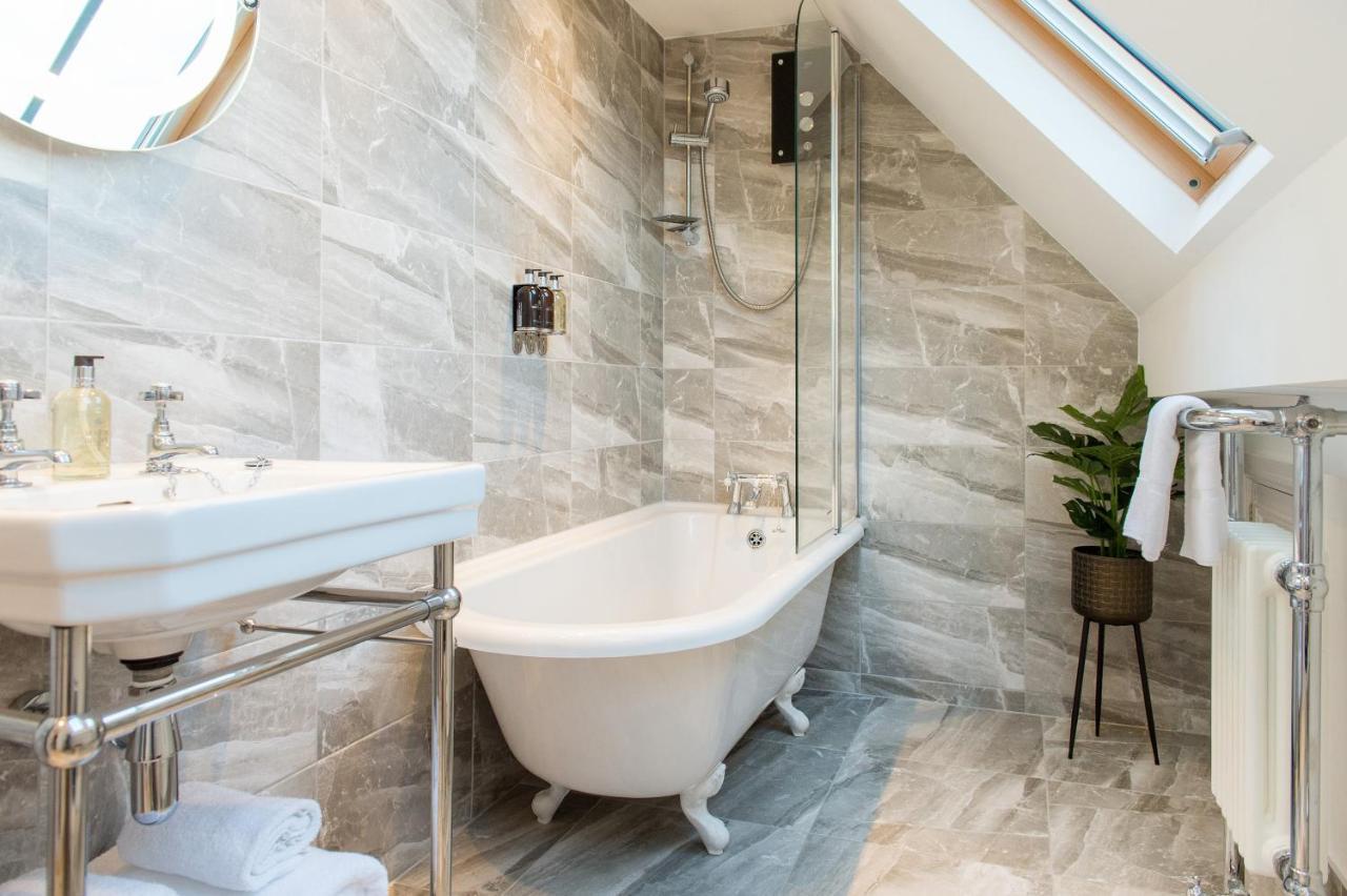 The Tower By Harrogate Serviced Apartments Esterno foto