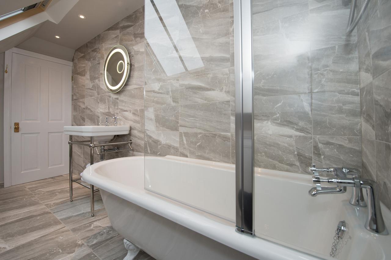 The Tower By Harrogate Serviced Apartments Esterno foto